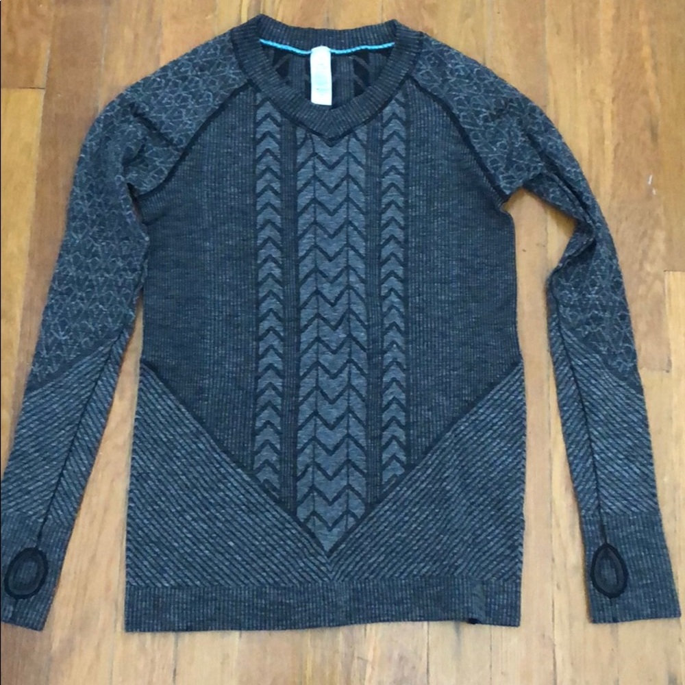 Ivivva girls long sleeve shirt